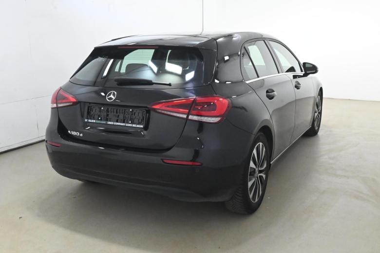 Mercedes A 180 d Aut. LED Widescreen Navi 1/2 Sport-Leather Camera KeylessStart Klima PDC ... #4