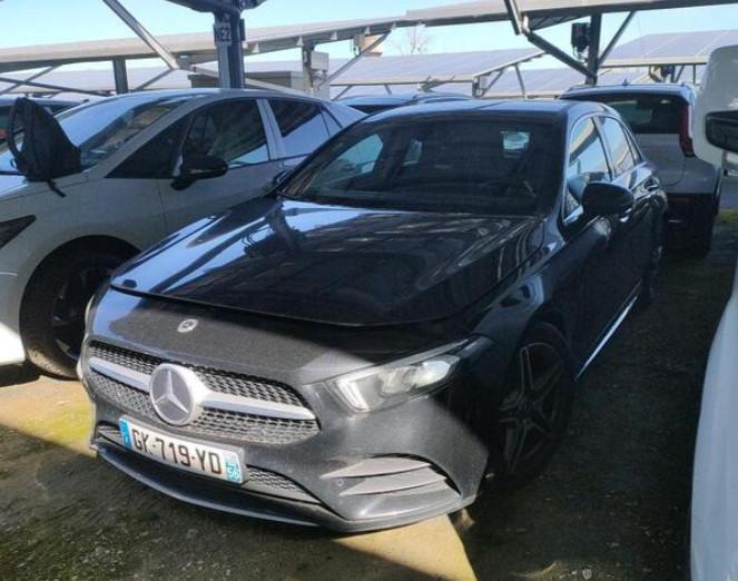 Mercedes A 180 d AMG LED Widescreen Navi Sport-Leather-Alcantara Camera KeylessStart Klima PDC ... #1
