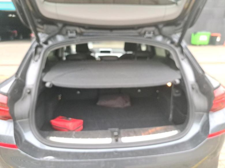 BMW X2 sDrive16dA Pano Aut. LED Navi Klima PDC ... #6