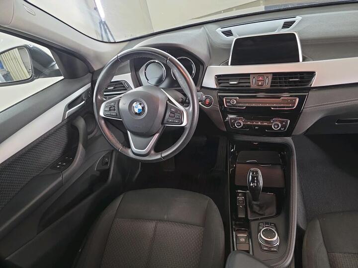 BMW X2 sDrive16dA Aut. Navi KeylessStart Klima PDC ... #6