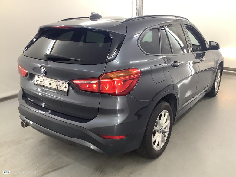 BMW X1 sDrive16d Aut. Navi Leather Camera Klima PDC ... #3
