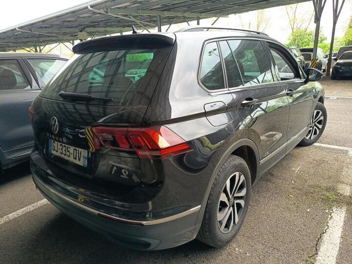 Volkswagen Tiguan 2.0 TDI 150Hp Aut. LED-Matrix Virtual CarPlay Navi Camera Klima PDC ... #3