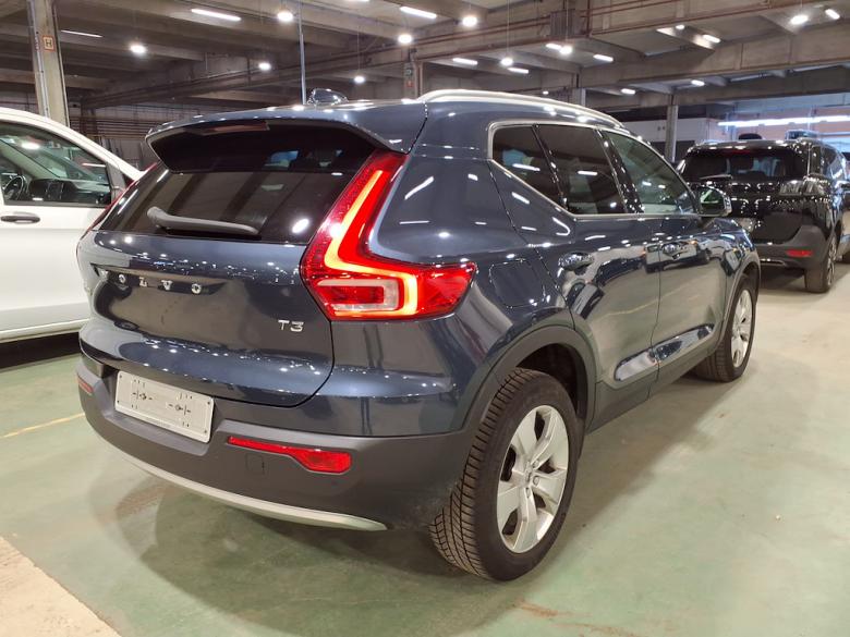 Volvo XC40 T3 Momentum Pro LED Virtual Navi KeylessGo Klima PDC ... #3